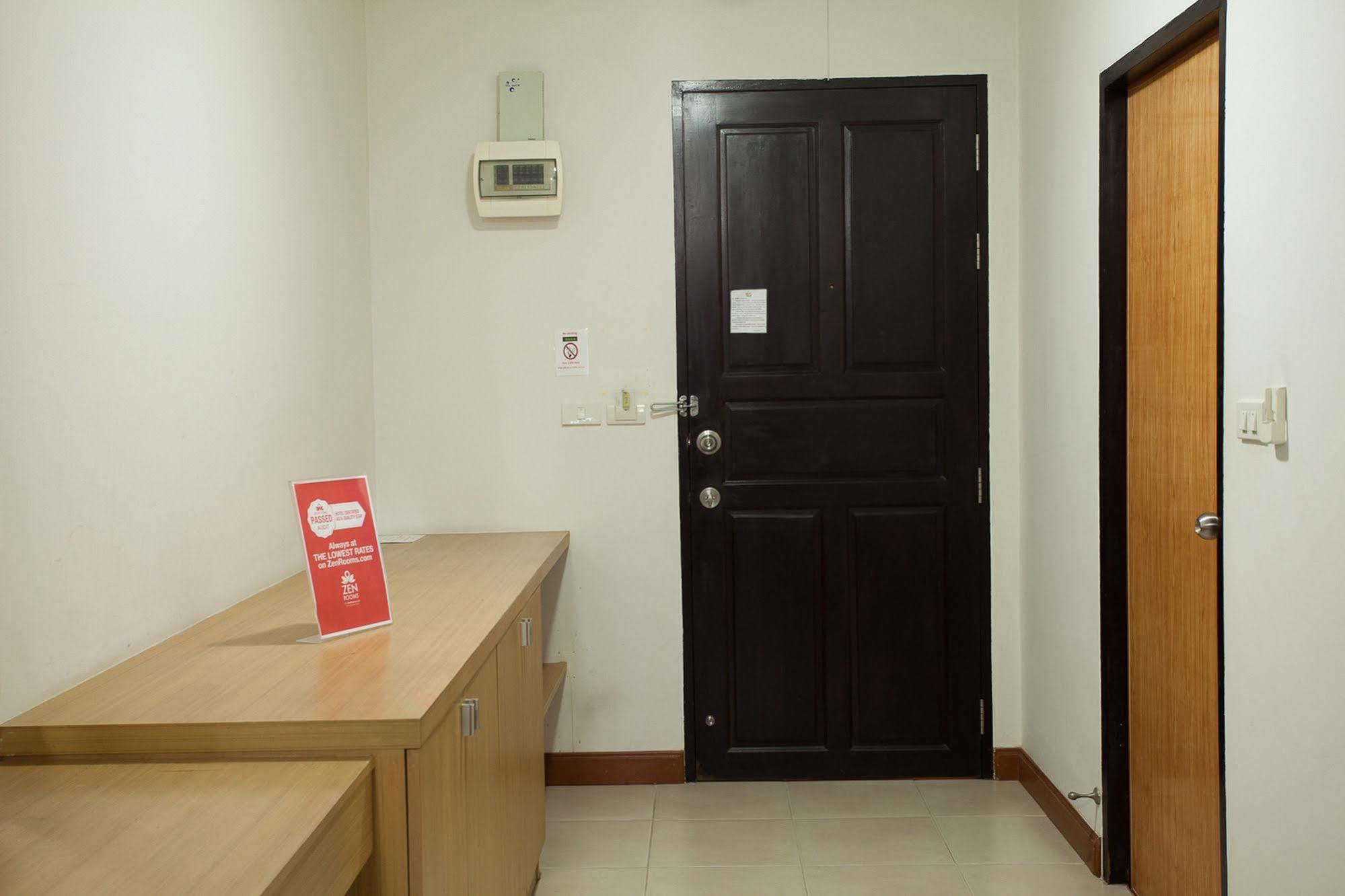 Zen Rooms Vibhavadee-Rangsit Bangkok Luaran gambar